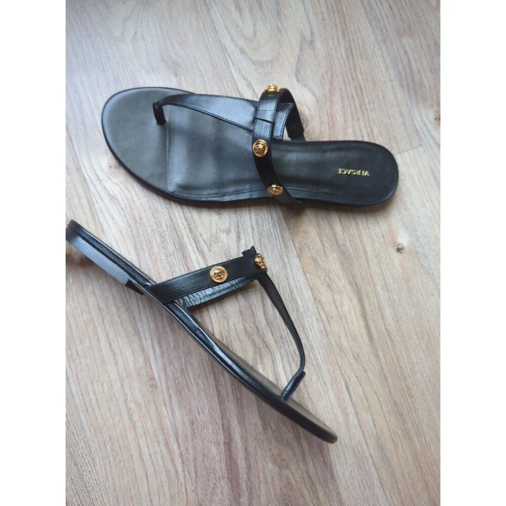 Versace Medusa Studs Flat Thong Sandals Black Leather Womens 10 EU 40 DST669CS - Picture 1 of 14